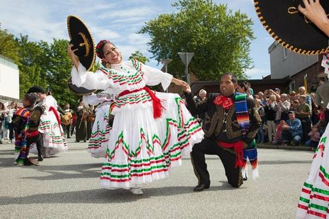 Folkloregruppe aus Mexiko.