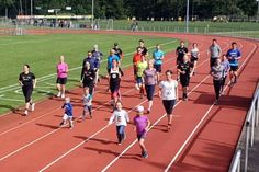 25 Läufer unterstützen die Aktion „Kein Kind ohne Sport“.