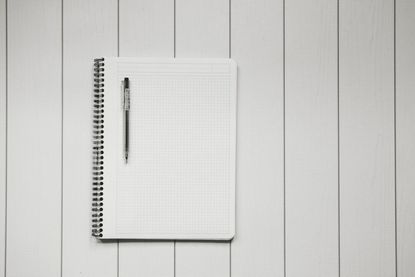 Abbildung 2: Elektronische Notizen sind in Bezug auf den Papierverbrauch definitiv nachhaltiger. Dennoch können handschriftliche Notizen mitunter sehr wichtig sein.