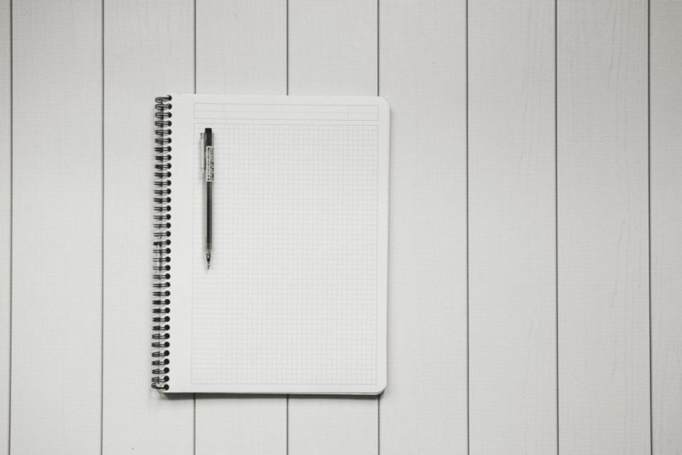 Abbildung 2: Elektronische Notizen sind in Bezug auf den Papierverbrauch definitiv nachhaltiger. Dennoch können handschriftliche Notizen mitunter sehr wichtig sein.