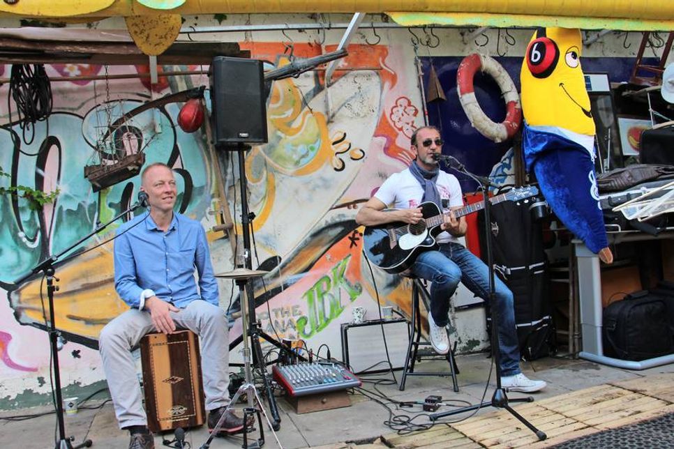 Urban Beach sorgte beim Jubiläumsfest für einen entspannten musikalischen Rahmen.