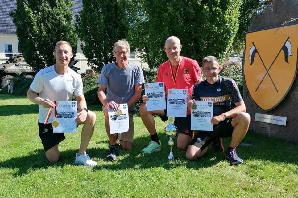Die TSV-Starter: David Köppen, Peter Massny, Andreas Boller und Andreas Loors (v. lks.).