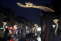 So schön beleuchtet. Als Tor zur Stadt und Einkaufsmeile besitzt die Brückstraße einen besonderen Stellenwert.