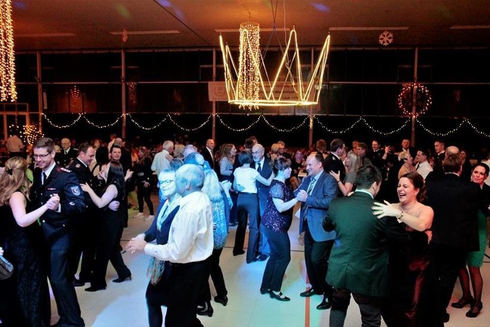 Party und Tanz in der Gildehalle.