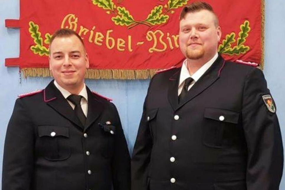 Die Wehrführung mit Julian Wilken und seinem neuen Stellvertreter Sven Maaß (re.).