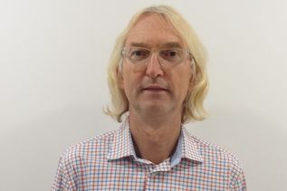 Kandiert bei der Bürgermeisterwahl im März um das Amt des Rathauschefs: Teja .F.H. Kanthak aus Ratekau.