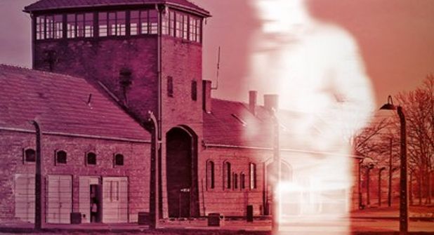 Ausschnitt aus dem Plakatmotiv der Veranstaltung mit geisterhafter Silhouette vor dem Eingang des ehemaligen Konzentrationslagers Auschwitz als Sinnbild für die bis heute nachwirkenden Schatten der Geschichte.