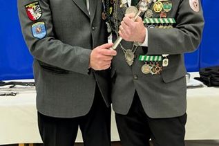 Thorsten Krüger übergibt die Führung der Gilde an Sven Kiekhäfer.