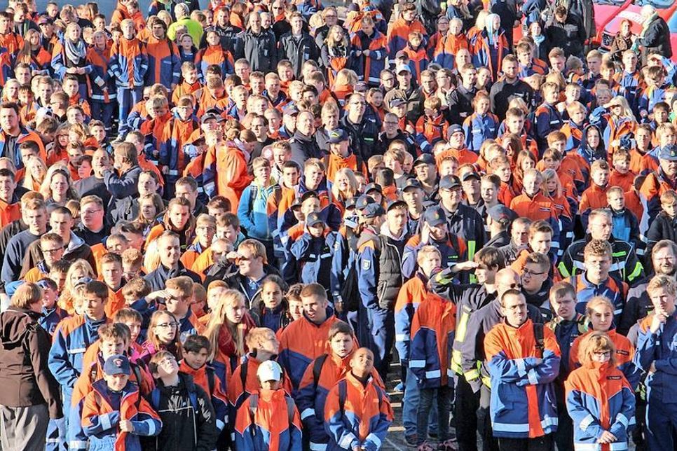 Orange und blau waren am Samstag die bestimmenden Farben im Hansa-Park.