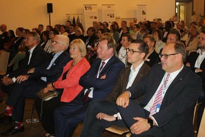 Über 100 Gäste nahmen an der Festveranstaltung teil.