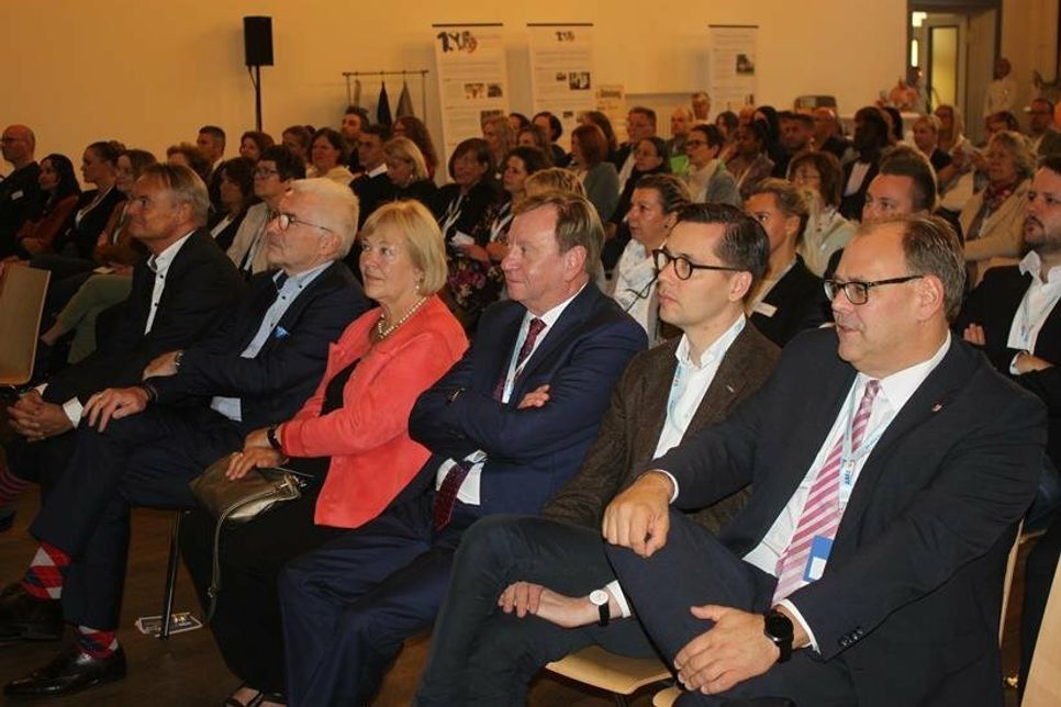 Über 100 Gäste nahmen an der Festveranstaltung teil.