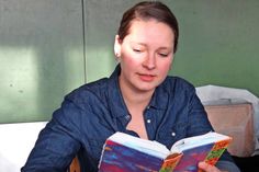 Sarah Lotzkat stellt ein Gebet aus der Bibel vor. (Fotos: Heike Rhein)