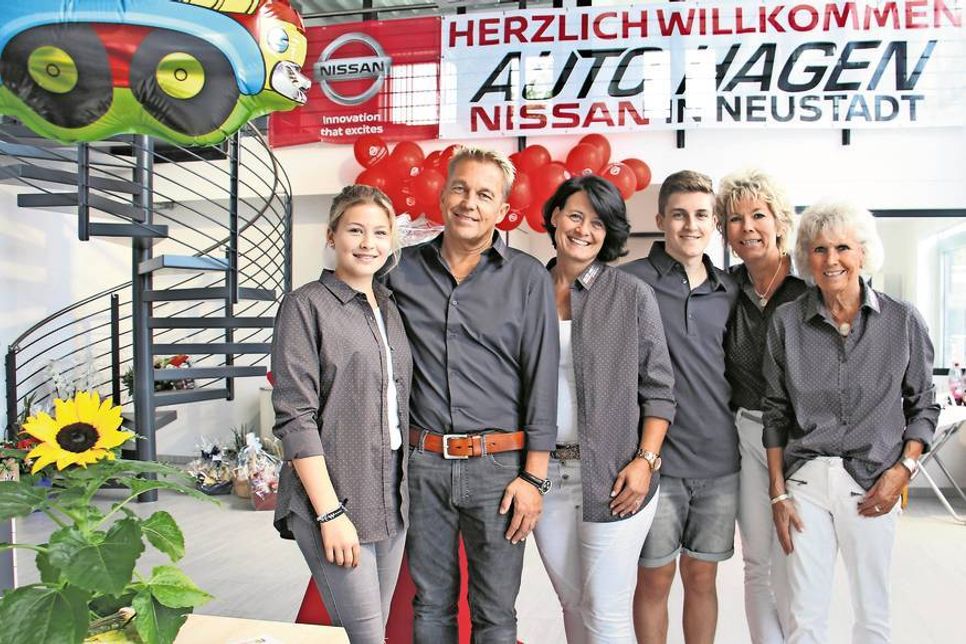 Familie Hagen freute sich über den Zuspruch der Einweihungsgäste.