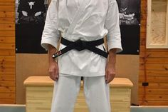 Andreas Markmann legte erfolgreich die Prüfung zum 1. Dan im traditionellen Shotokan Karate ab.