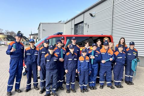 Knapp 20 Kinder und Jugendliche der Freiwilligen Feuerwehr Neustadt beteiligten sich an der Aktion.