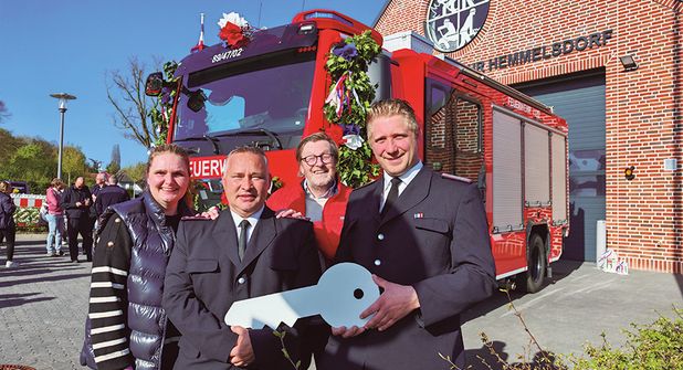 Das lange Warten hat ein Ende: Freiwillige Feuerwehr Hemmelsdorf erhält neues Löschgruppenfahrzeug LF 10