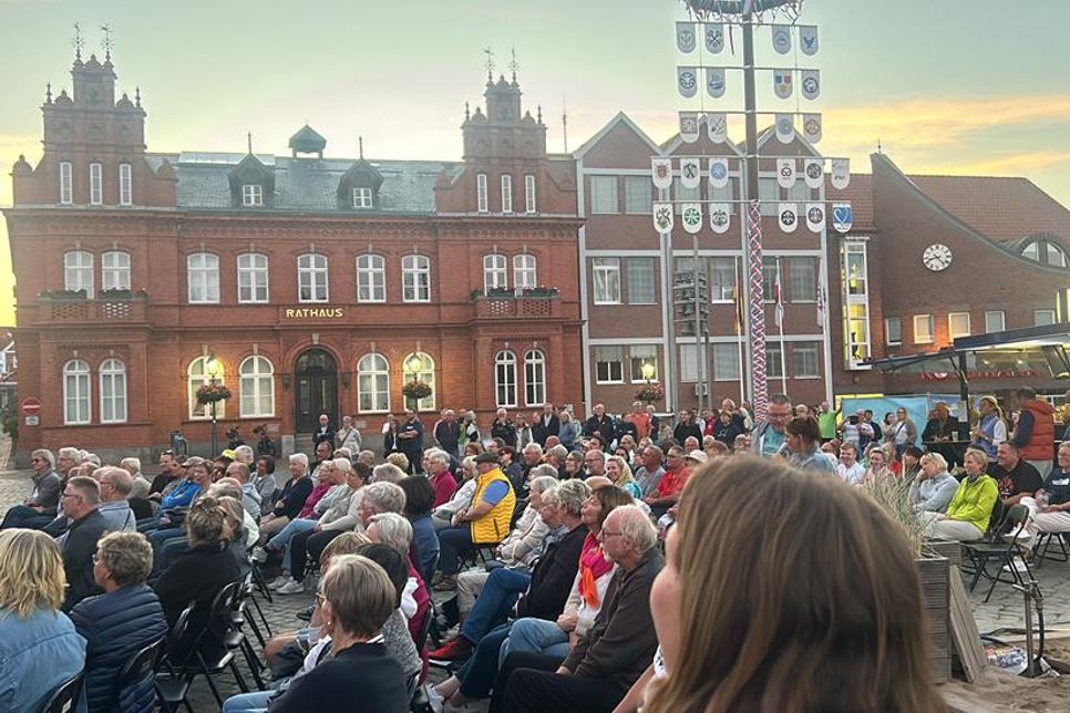 Comedy & Kabarett-Nacht auf dem Marktplatz