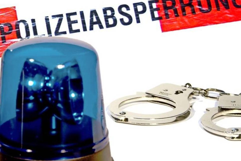Polizeibericht (Foto: Thorben Wengert/pixelio.de)