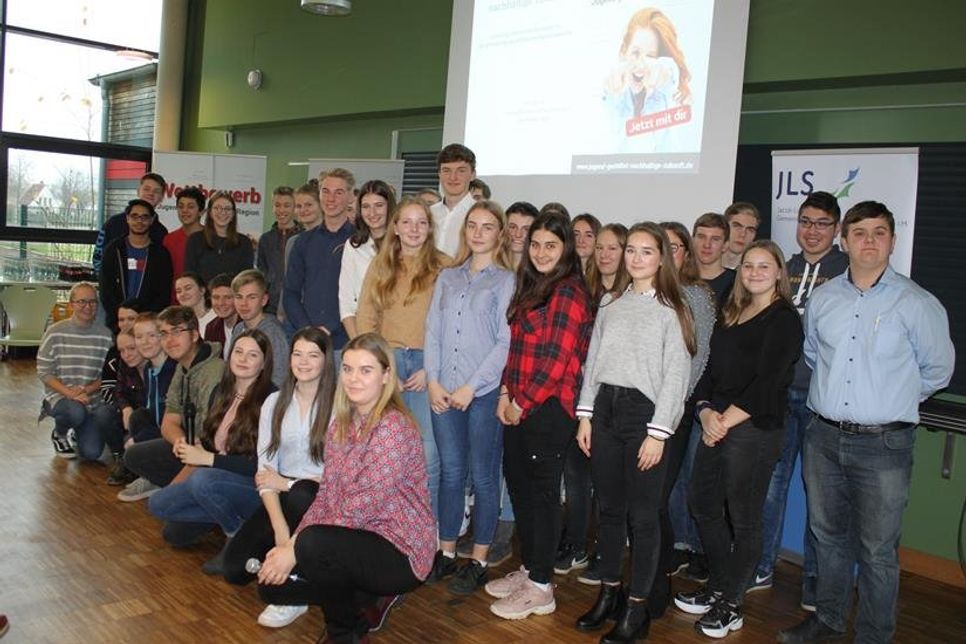 Die Schüler haben Konzepte für eine nachhaltige Region entwickelt und dabei auch das eigene Alltagsverhalten kritisch hinterfragt.