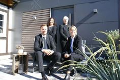 Das Wulf-Bestattungsteam mit Mike Wulf, Jessica Ott, Inga Stief und Swantje Wulf (v. lks.).