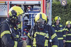In der Innenstadt stellen die Abteilungen der Freiwilligen Feuerwehr Bad Schwartau-Rensefeld sich und ihre Arbeit vor.  (Foto: FF/hfr)