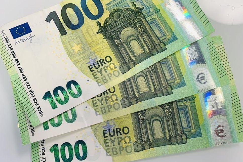 300 Euro soll jede Familie erhalten.