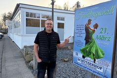 Der Veranstalter und Betreiber des Schützenhof Neustadt Gordan Lockowandt möchte mit der Veranstaltung einen neuen gesellschaftlichen Treffpunkt für Neustadt und Umgebung schaffen.