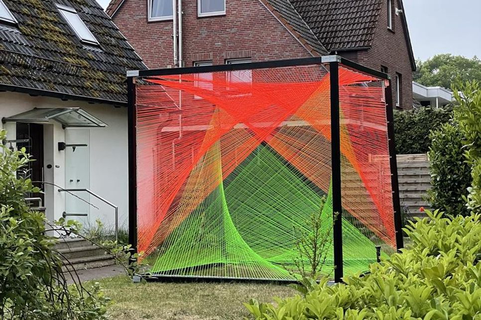 „Together we glow“ heißt das Kunstwerk, das die beiden Künstler aus Hamburg im August beim berühmten „Burning Man Festival“ installieren werden.