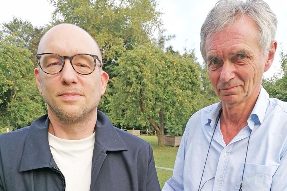 Björn Sonnenberg und Ingulf Schroeter (re.) stellten die Internetseite der „Initiative Kellersee“ vor.