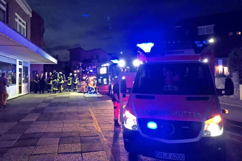 Die gerettete Person wurde nach der Erstversorgung durch die Freiwillige Feuerwehr Scharbeutz an den Rettungsdienst übergeben und ins Krankenhaus gebracht.