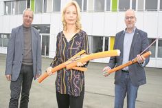 Vorsitzender des Breitbandinfrastrukturausschusses Hans-Peter Zink, Verbandvorsteherin Gesine Strohmeyer und Geschäftsbereichsleiter Breitband Torsten Hindenburg (v. lks.) sehen sich in Sachen Glasfaserausbau auf einem guten Weg.