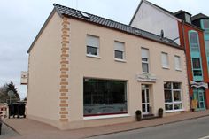 Das Gebäude in der Neustädter Straße macht jetzt innen wie außen einen schmucken Eindruck.