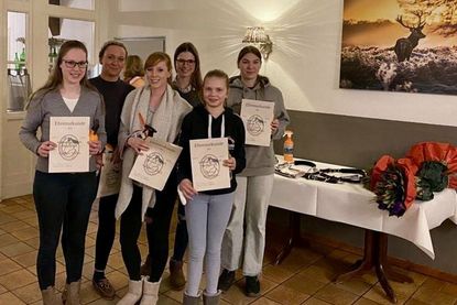 Kathleen Niclas, Catrin Bock-Jacobsen, Katharina Adam, Nena Hopp, Greta Wroblewski und Jette Langbehn (v. lks.).