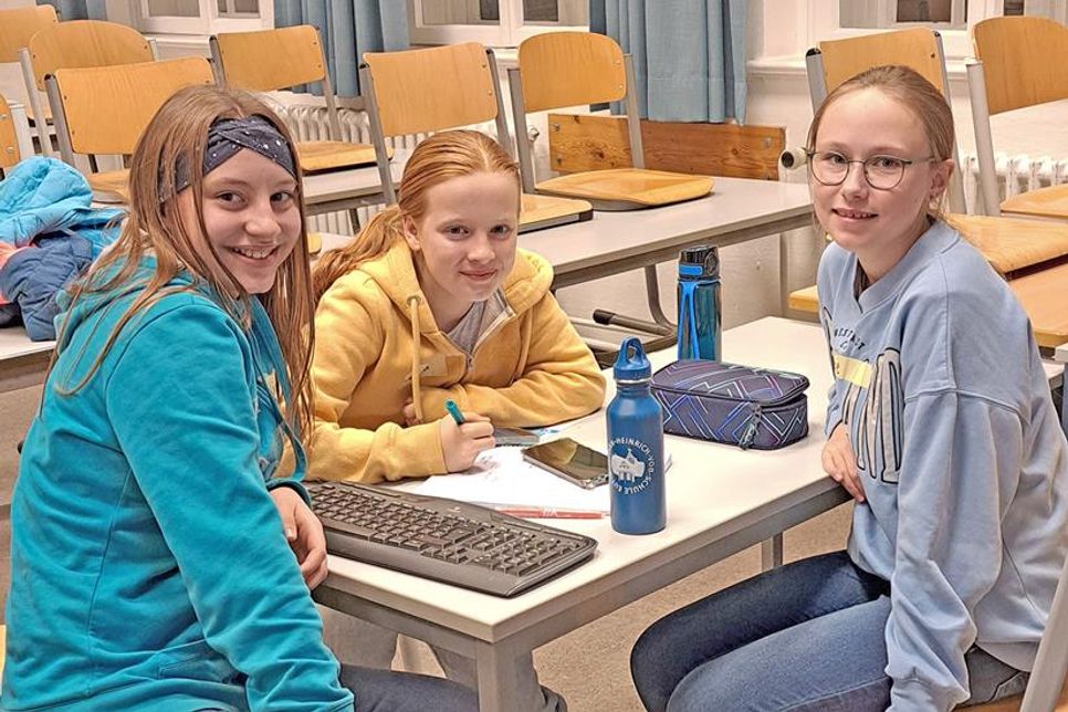 Fröhliche Gesichter fanden sich in allen Klassenräumen.