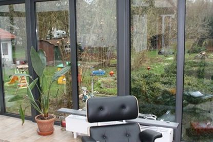 Ein Wintergarten fördert Wohlbefinden und Wohnkomfort - bei jedem Wetter.