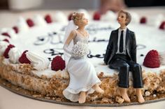 Die klassische Hochzeitstorte hat vielfältige Konkurrenz bekommen. Foto: djd/Salzwedeler Baumkuchenbetriebe Bosse GmbH/www.pexels.com.