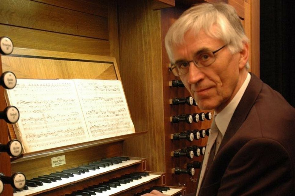 Ernst-Erich Stender war über 30 Jahre Organist der Marienkirche zu Lübeck.