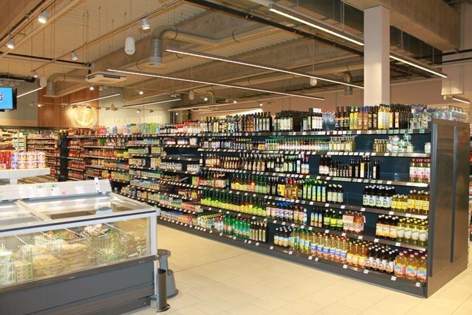 Breite Gänge sorgen für entspanntes Einkaufen.