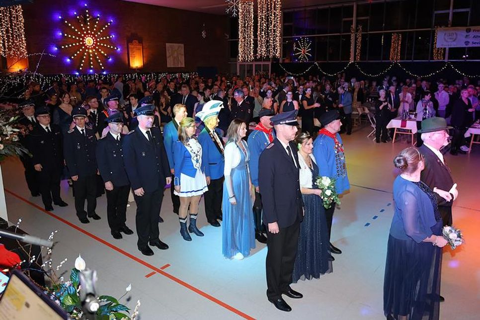 Königsparade: Einmarsch der Majestäten.