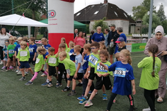 Start für die AWO-Renn-Raketen beim Pönitzer Volkslauf.