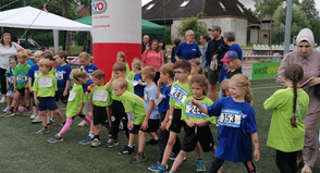 Start für die AWO-Renn-Raketen beim Pönitzer Volkslauf.
