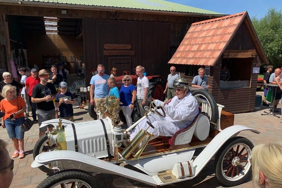 Beim Oldtimer-Treffen kommen die Gäste ins Schwärmen, Staunen und Bewundern.