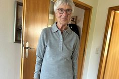 Hinweise zum Aufenthaltsort von Dörte G. nimmt die Polizei in Eutin unter Tel. 04521/8010 und jede andere Polizeidienststelle entgegen.