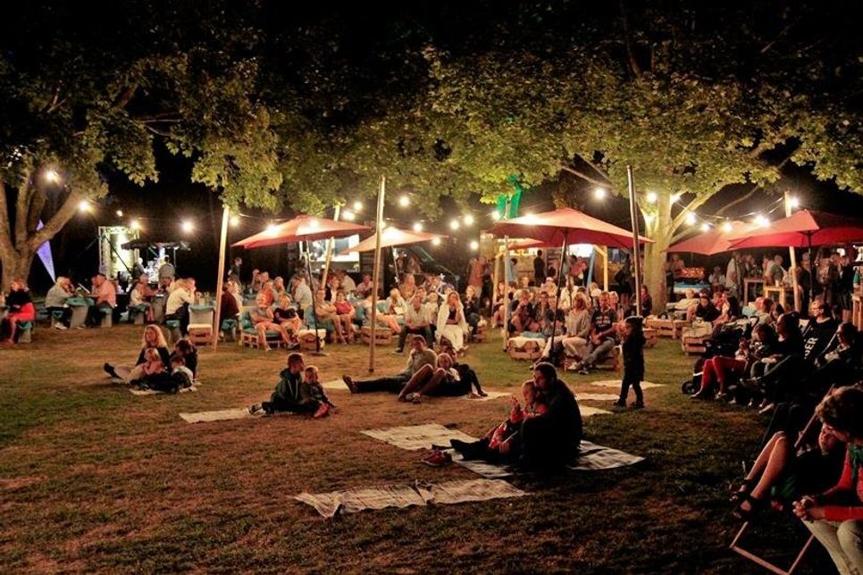 Grömitzer Sommernacht im Kurpark.