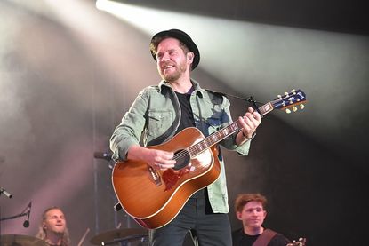 Johannes Oerding begeisterte das Publikum am Freitagabend in der ausverkauften Musik-Arena in Timmendorfer Strand.