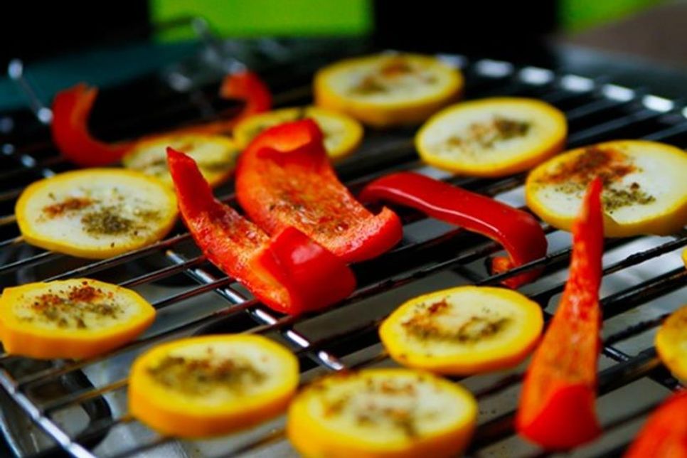 Ein Elektrogrill trägt zum umweltfreundlichen Grillen bei. (Foto: Agnieszka Kagankiewicz/Pixabay)
