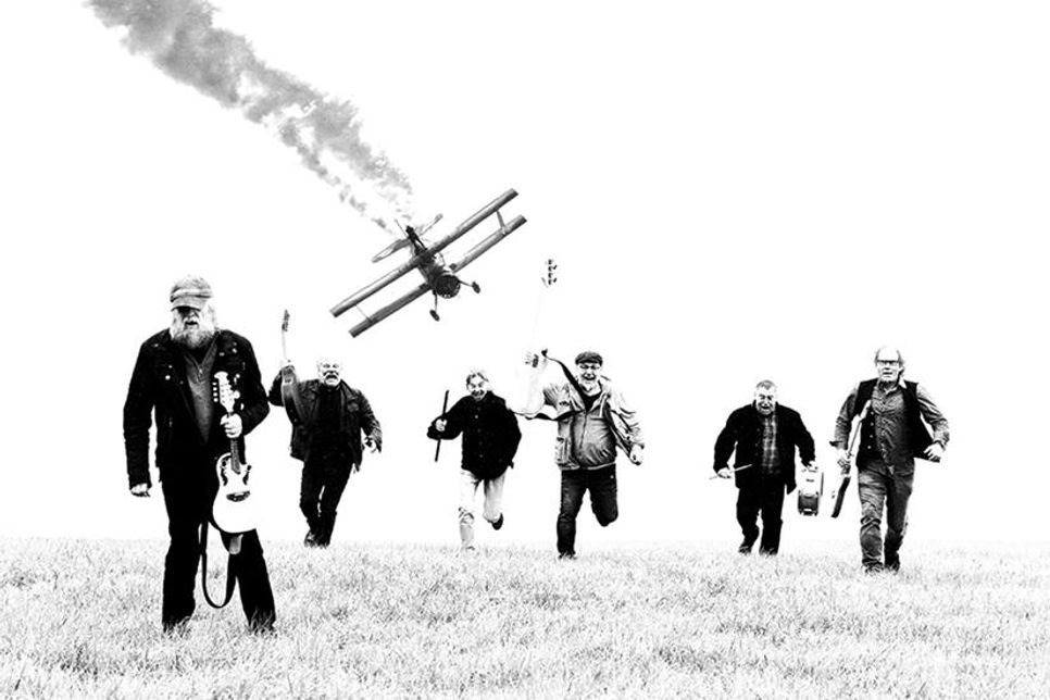 Zum Abschluss der Klabautermann-Tage treten „Speellüüd“ in Travemünde auf.