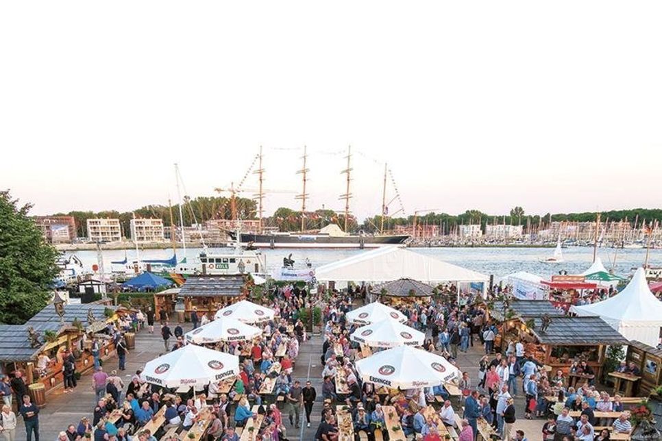 Zur Travemünder Woche werden auch in diesem Jahr wieder mehrere Hunderttausend Besucher in Lübecks Ostseebad erwartet.  Foto: TW/www.segel-bilder.de