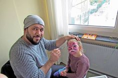 Ammar Mohammed Sale mit Emelie.