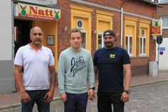 Inhaber Gurjinder Singh (lks.) mit seinem Team.